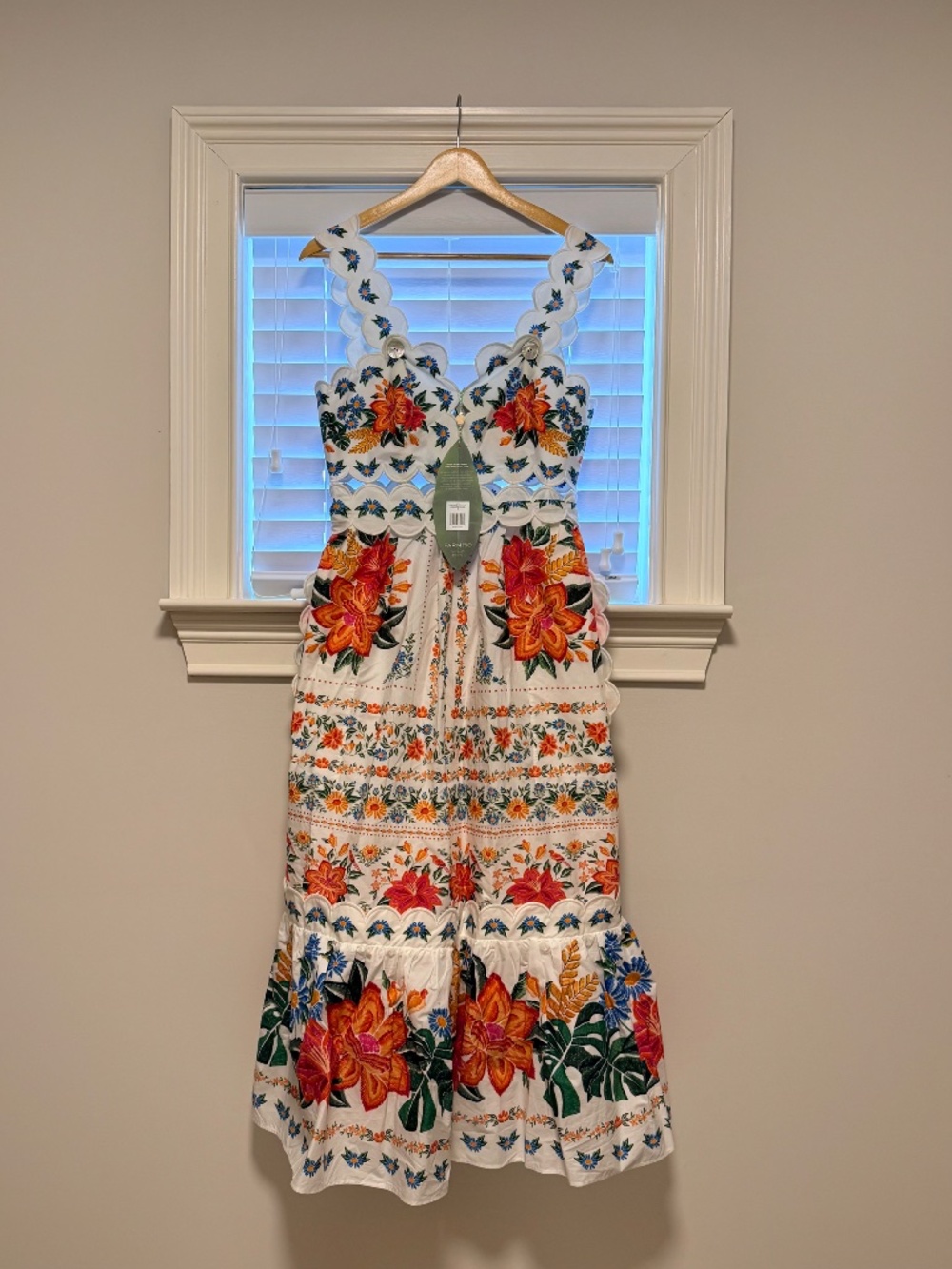 Farm Rio Off-White Bloom Garden Maxi Dress Size Small - Picture 3 of 3